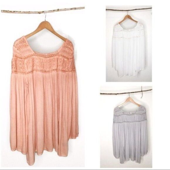 𝅺WOVEN Gauze Tunic w/ Lace Contrast & Bell Sleeves - Picture 10 of 14